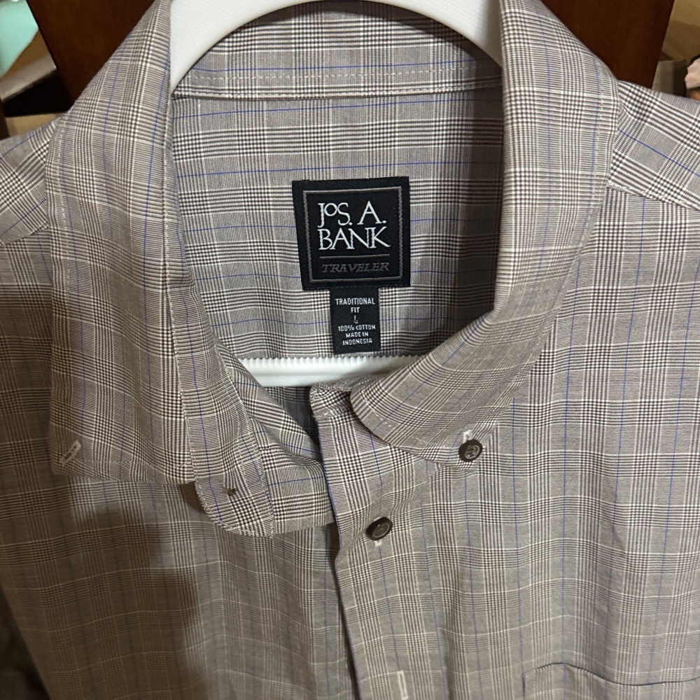 Jos. A. Bank Men's blue and Gray Checkered Shirt Large traditional fit